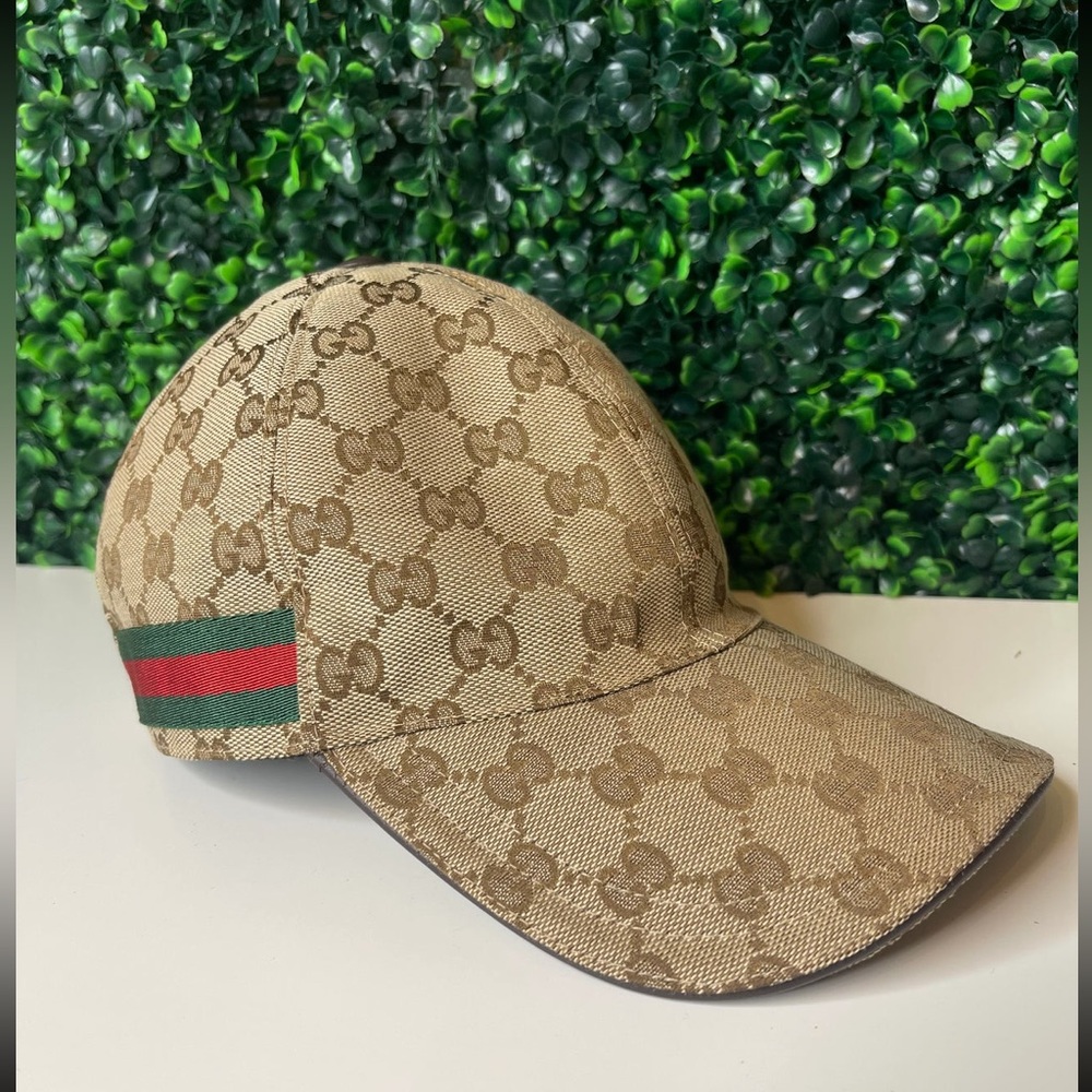 Authentic Gucci GG Baseball Cap Medium